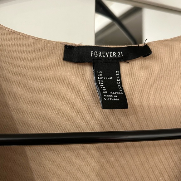 Formal Dress Long-sleeve Beige - Picture 4 of 4